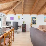 In With Terrace, Air Conditioning, Wifi, Washing Machine Apartmán *