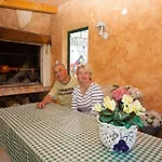 Apartmán In With Terrace, Air Conditioning, Wifi, Washing Machine *
