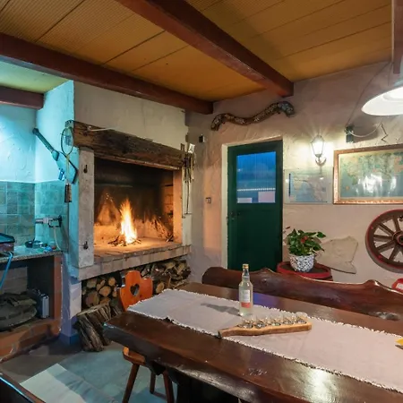 Apartmán In With Terrace, Air Conditioning, Wifi, Washing Machine